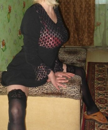 В Москве я создаю неповторимую атмосферу нашей встречи. Фото в моем профиле - подтверждение моей красоты и страсти. Возможности, которые я предлагаю, оставят тебя окрыленным: классический и эротический массаж, игры ролевые, стриптиз, BDSM, и не только. Мои услуги оказывают тебе истинное удовлетворение и оставляют яркие впечатления. Читай отзывы о моих поступках 🔥 Всегда готова сопроводить тебя в любые культурные и деловые мероприятия 🌟 Обращайся ко мне, и я обещаю, ты не пожалеешь. Let's have some fun! 😘 7650, 38 лет